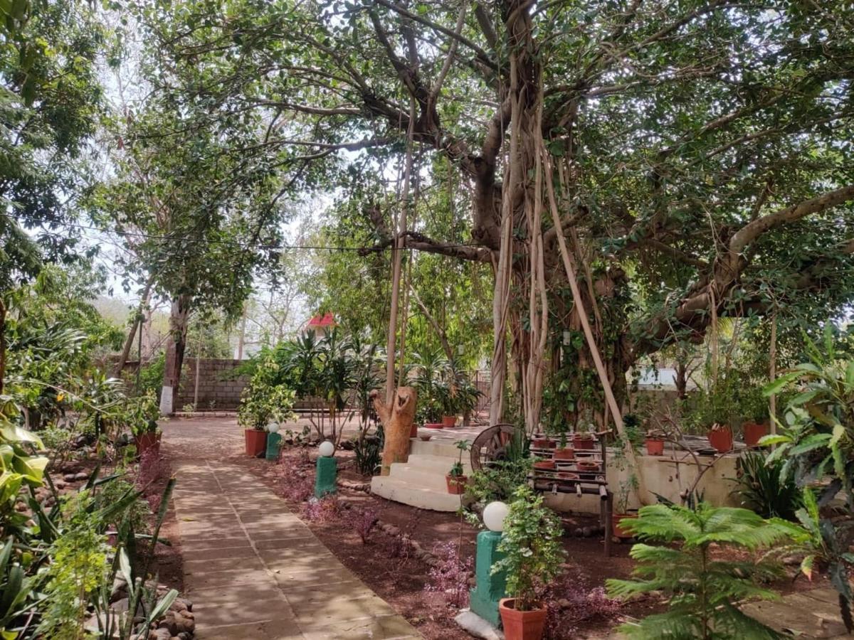 Gir Birding Lodge Sasan Gir Exterior foto